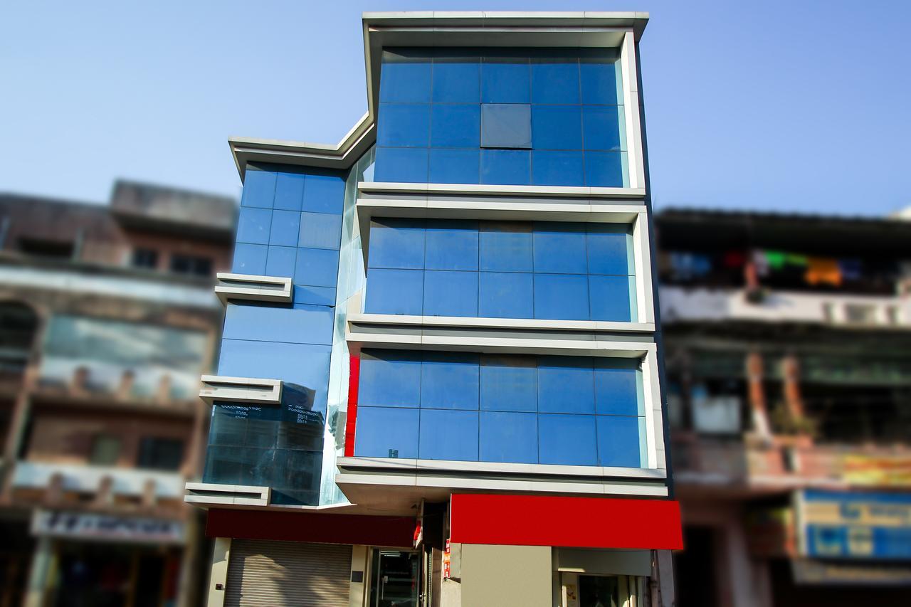 New Rajdhani Hotel Vadodara Eksteriør bilde