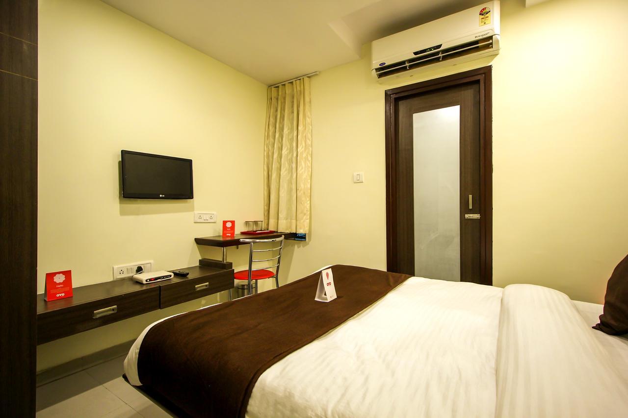 New Rajdhani Hotel Vadodara Eksteriør bilde