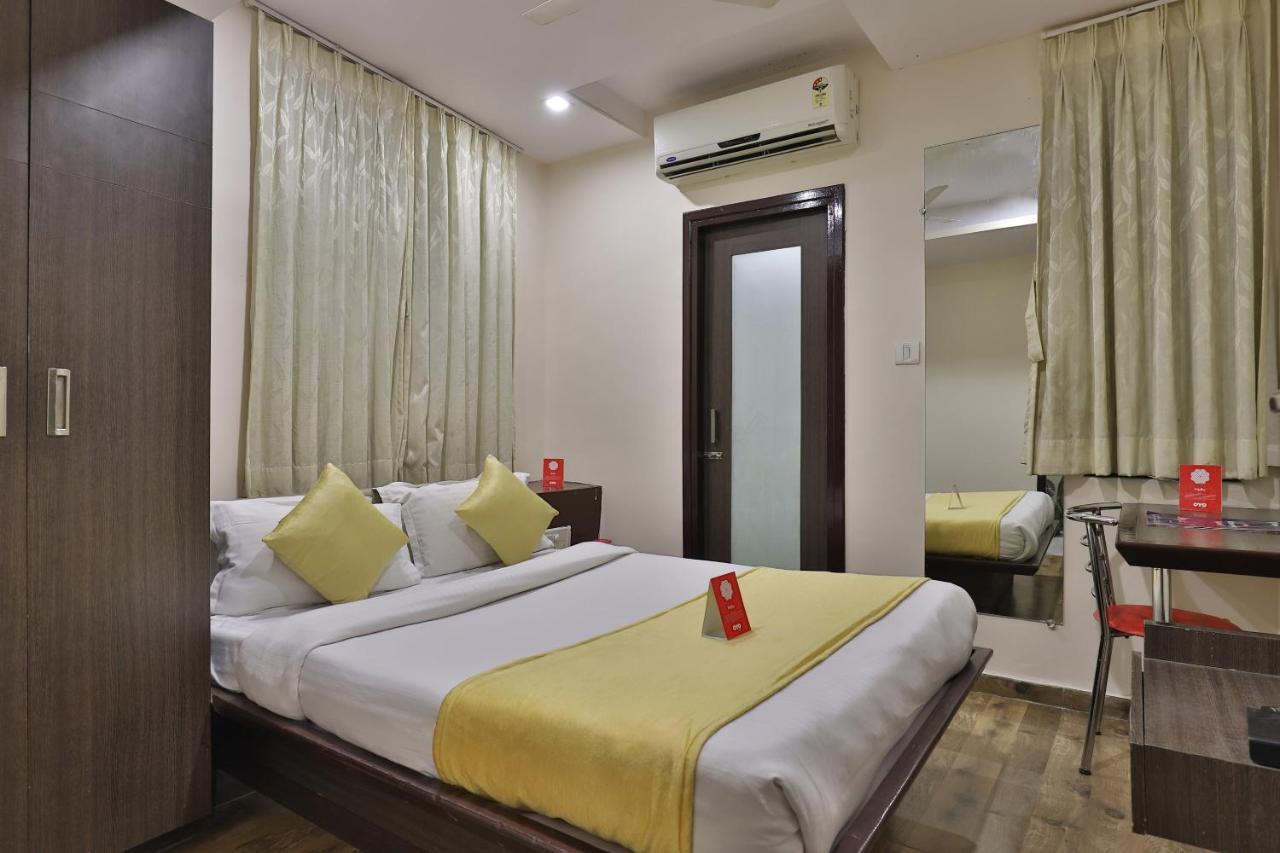 New Rajdhani Hotel Vadodara Eksteriør bilde