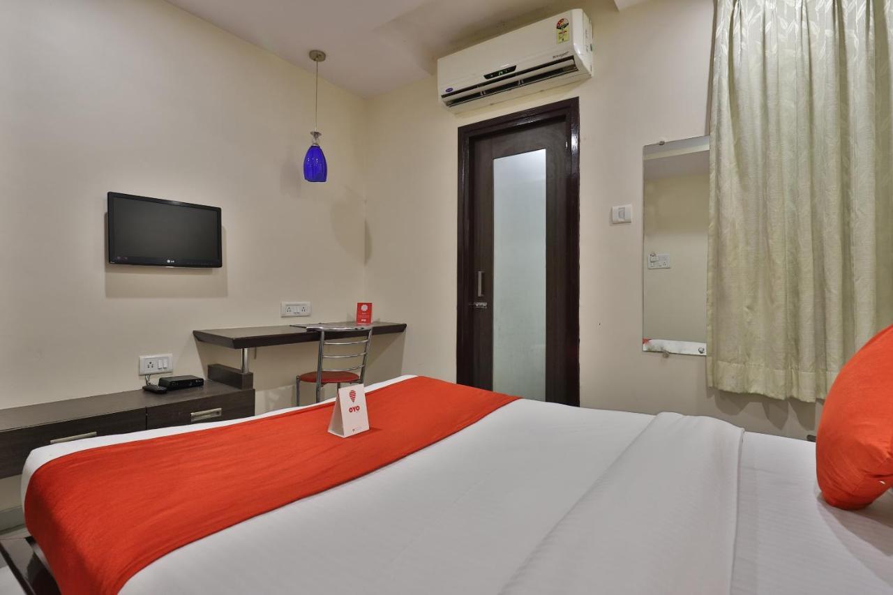 New Rajdhani Hotel Vadodara Eksteriør bilde